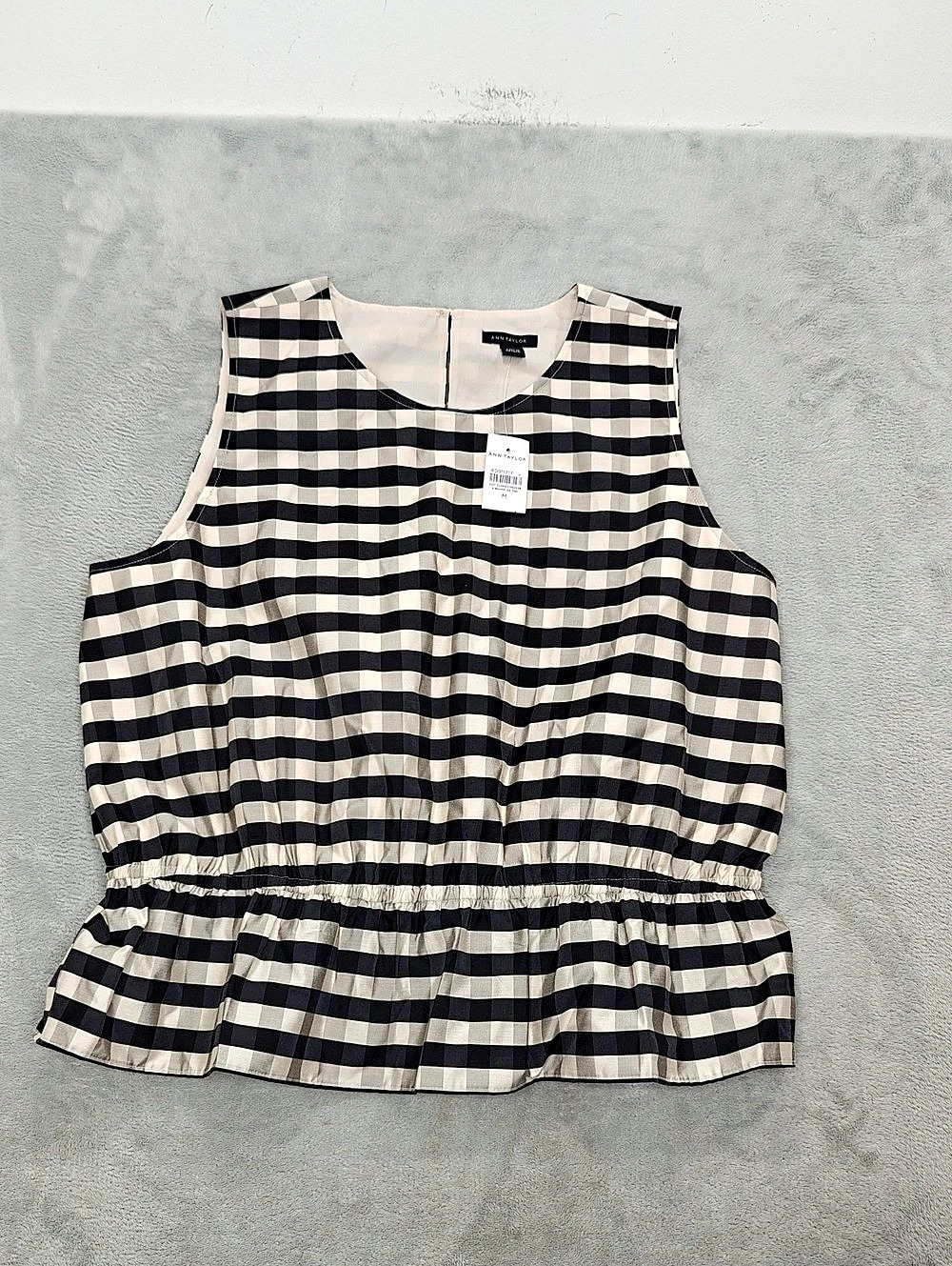 Ann Taylor Checked Peplum Blouse in Black & Cream Size M